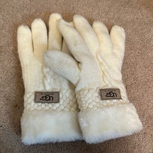 Uggs gloves